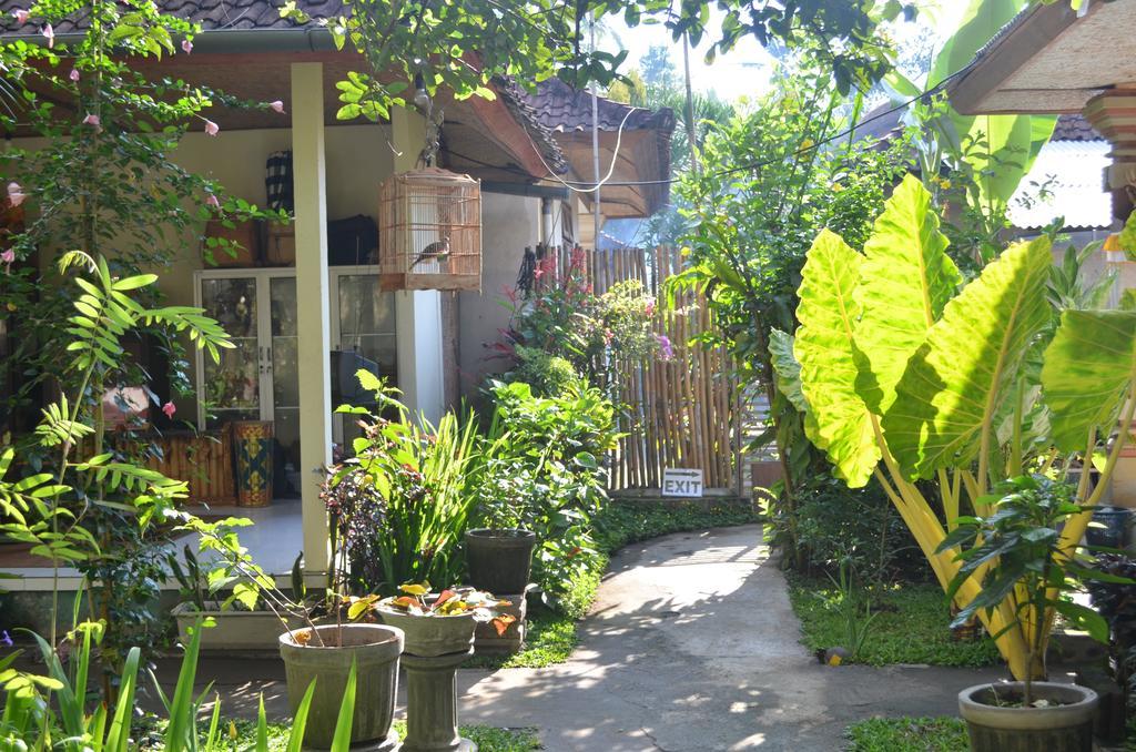 Wijaya Guest House Ubud Eksteriør billede